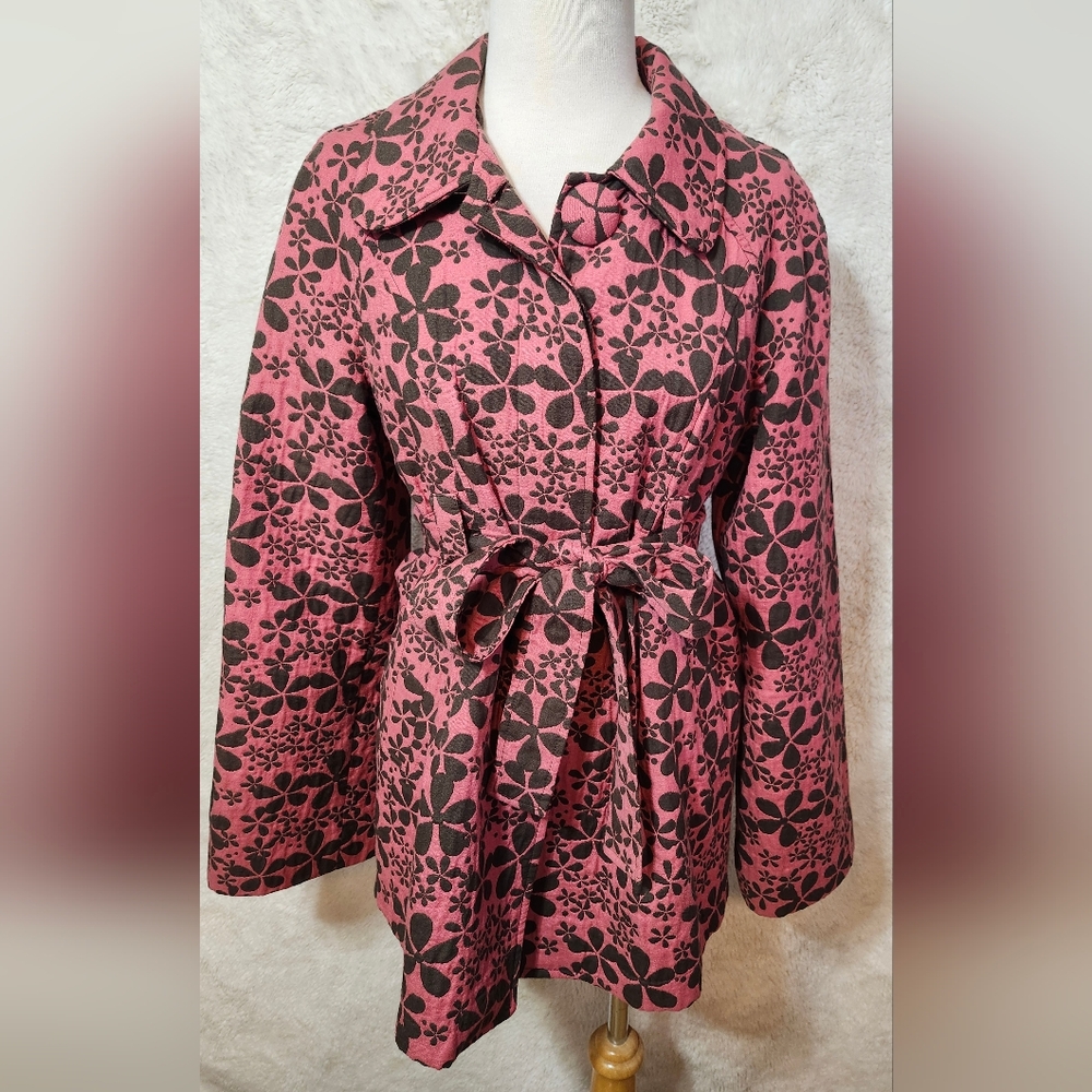 Kenzi Girl Women’s Size Small Coat With Belt Wide Sleave Classy Feminine Rare